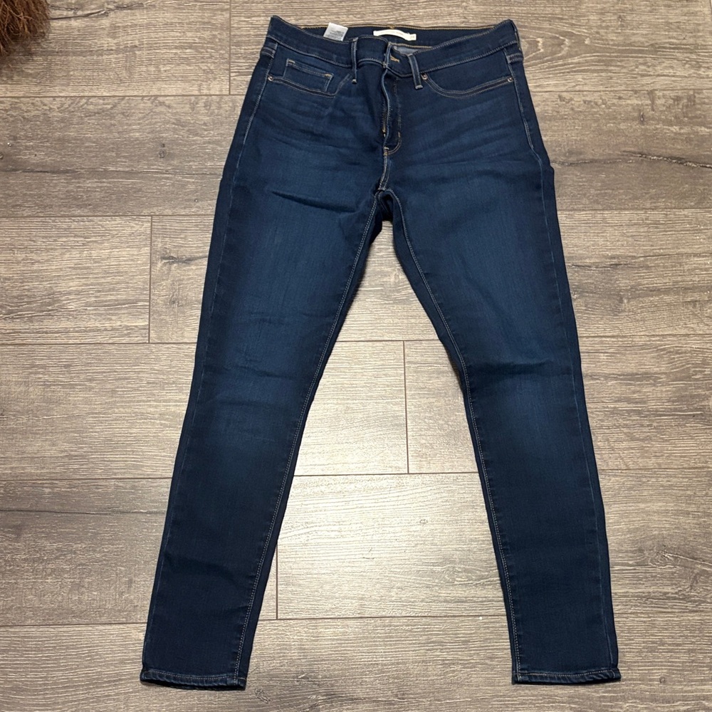 Levi's Women's Deep Indigo 311 Shaping Skinny Jeans